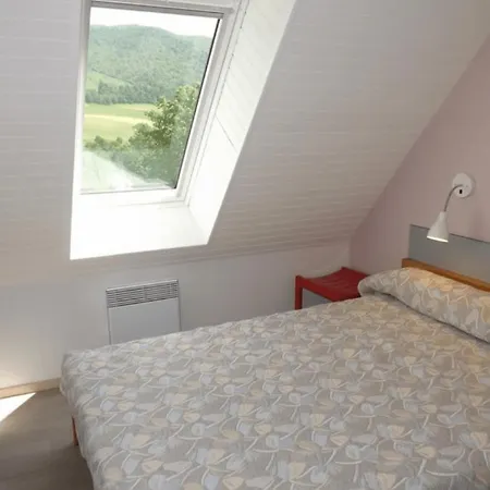 12 Au Puy Mary Confortable Pour Familles Et Amis Holiday home *